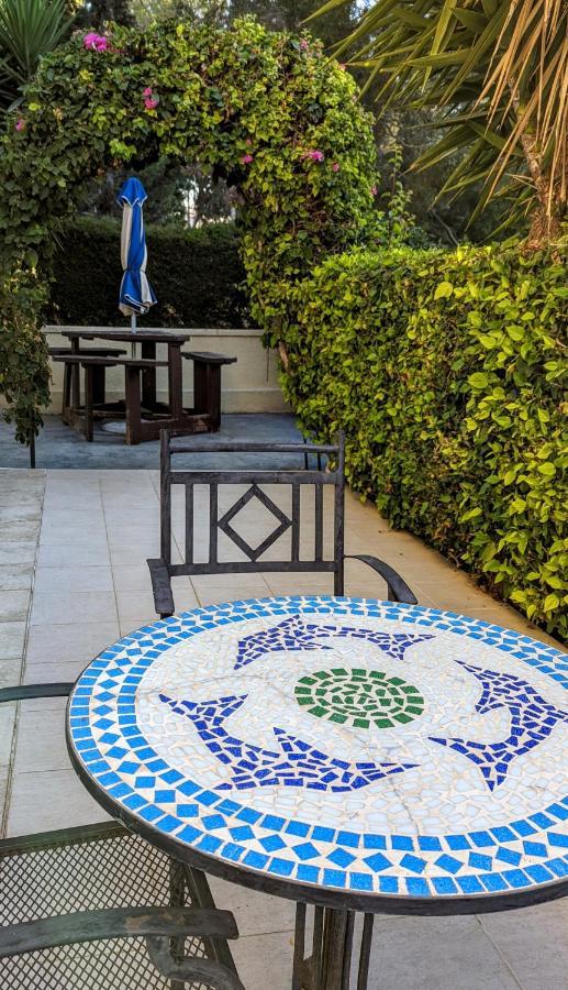 Stylish Garden At Harbour Appartement